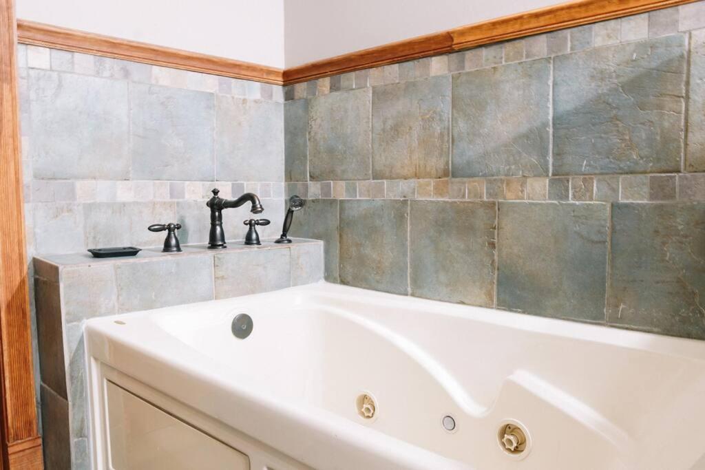 Relaxingrejuvenating 4Br 3 And Half Ba Cabin موندز بارك المظهر الخارجي الصورة